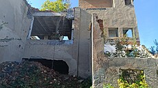 Ruiny bývalé �amotárny u Vidnavy, ve které se kdysi kaolin zpracovával. 