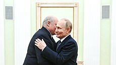 B�loruský v�dce Alexandr Luka�enko p�i jednání s ruským prezidentem Vladimirem...