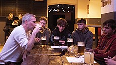 Pedvolební kampa PIRÁTI. Na pivo se Zdekem Hibem a Ivanem Bartoem. (24....