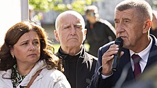 Hnutí ANO na pedvolební kampani ve Stedoeském kraji. (29. záí 2025)