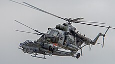 Vrtulníky Mi-171� a Viper �eských vzdu�ných sil na Dnech NATO v Ostrav�