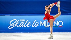 Adelija Petrosjanová pi své volné jízd na olympijské kvalifikaci v Pekingu.