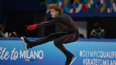 eský krasobrusla Georgii Reshtenko bhem dodatené olympijské kvalifikace v...