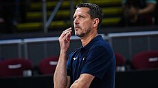 Zamylený trenér Jií Novák v osmifinále MS.