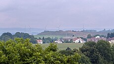 V�trné elektrárny u Vojt�chova budou vid�t zejména od severu. Na vizualizaci...