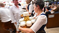 V Mnichov� za�al 190. ro�ník pivního festivalu Oktoberfest. (20. zá�í 2025)