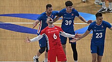 etí volejbalisté se radují z povedeného bloku v osmifinále mistrovství svta...