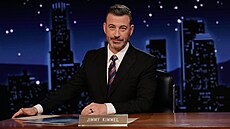 Jimmy Kimmel ve své obnovené show "Jimmy Kimmel Live!" (23. záí 2025)
