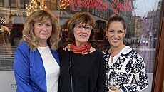 V�ra Adámková, Petra �ernocká a Bára Vaculíková