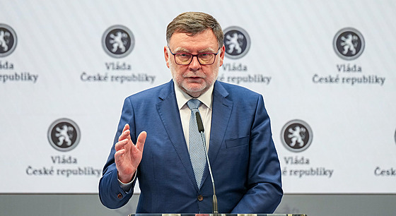 Ministr financí Zbynk Stanjura po jednání vlády, posledním ped volbami do...