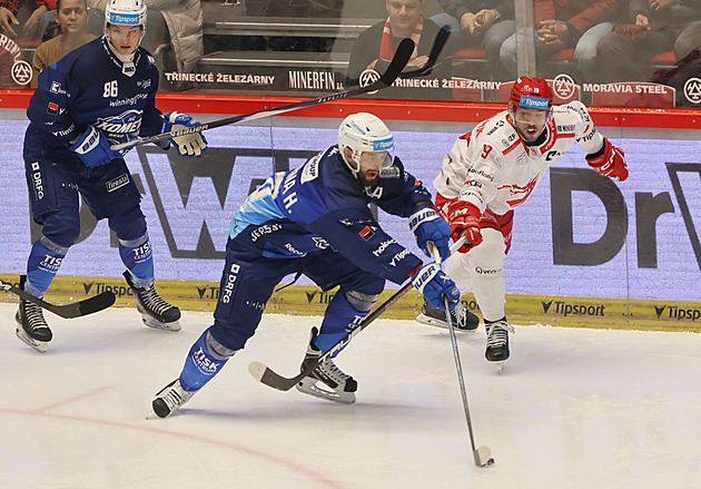 ONLINE: Plzeň vede na Spartě, Jágr proti Varům nehraje. Třinec porazil Brno