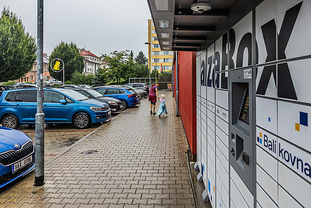Výdejní boxy rostou nevídaným tempem, kapacita stále nestačí, říká průzkum