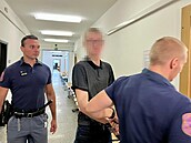 Mladík, jen� se podle ob�aloby chystal vra�dit na Základní �kole B�eziny v...