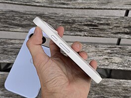 Google Pixel 10 a Pixel 9 a jejich pouzdra