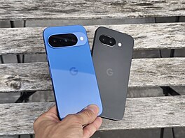 Google Pixel 10 a Pixel 9a