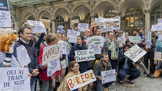 Paris'i Viyana ve Berlin ile bağlayan gece trenleri sonunda