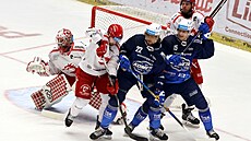 Hokejisté Tince a Brna Petr Vrána Kristián Pospíil, Jakub Kos a Martin...