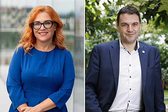 Pedsedkyn Trikolóry Zuzana Majerová a pedseda strany Motoristé sob Petr...