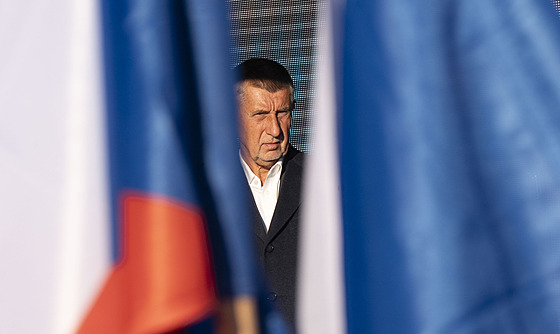 Hnutí ANO na pedvolební kampani v Praze. Na snímku Andrej Babi. (30. záí...