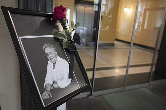 Ped Úadem pro jadernou bezpenost vzniklo pietní místo k uctní památky Dany...