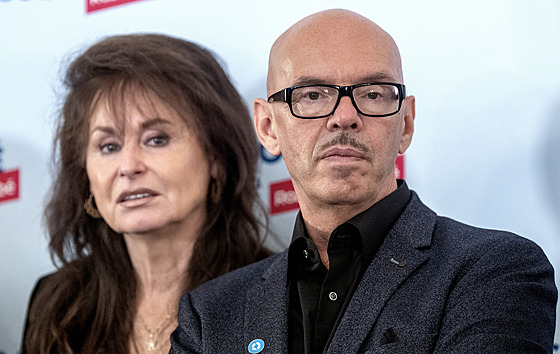 Martinický palác. Volební táb strany Motoristé sob. Oto Klempí. (4. íjna...