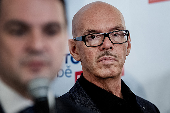 Martinický palác. Volební táb strany Motoristé sob. Oto Klempí. (4. íjna...