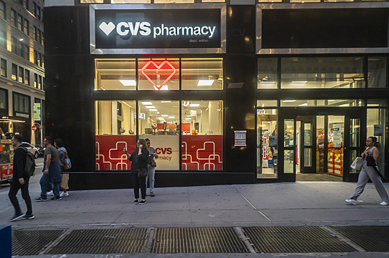 Lékárna etzce CVS na Manhattanu v New Yorku (18. záí 2024)