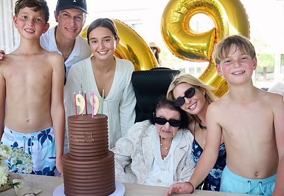 Marie Zelníková oslavila v Miami své 99. narozeniny.