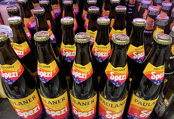 Oblíbený nmecký nápoj Spezi (8. íjna 2025).