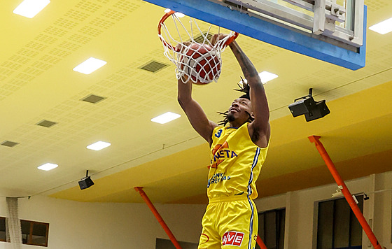 Shamarkus Kennedy z Ústí pi smei.