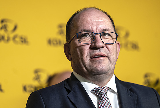 Marek Výborný hovoí po povolebním jednání KDU-SL (5. íjna 2025).