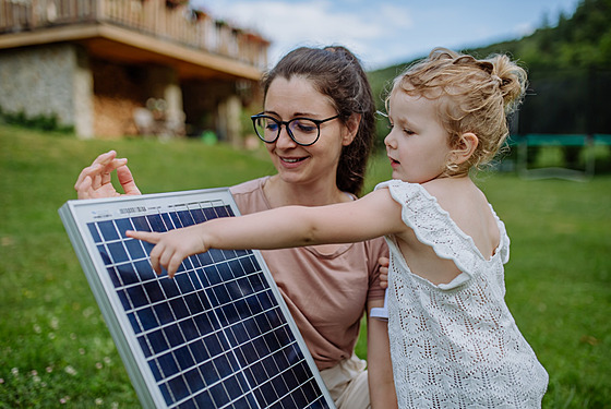 Stavební spo�ení: solidní základ, který d�tem zajistí budoucnost