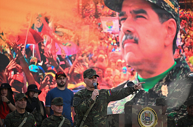 Venezuela žádá v obavách z USA o pomoc Rusko a Čínu. Jsme připraveni, uvedl Kreml