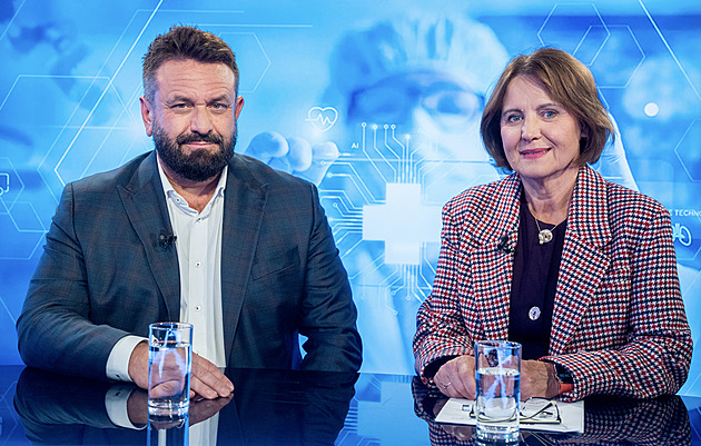 Naše zdravotnictví je na vysoké úrovni, ale musí se změnit, shodují se experti