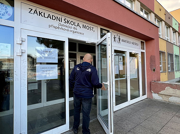 Babiš uspěl především v nejchudších krajích. Neměl by na to zapomenout