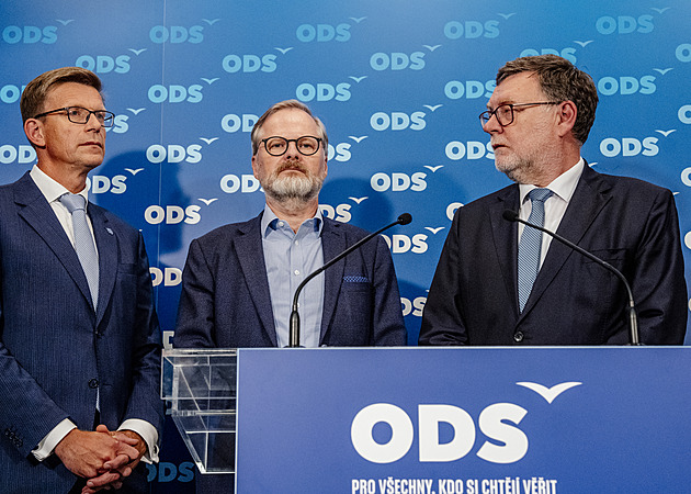 Česká pravice neutrpěla mozkovou smrt. Jen se možná vrací k dlouhodobému normálu