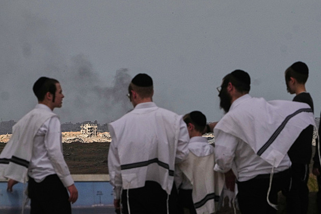 Jak Trump prosadil mír. V Gaze končí válka, i když Hamás úplně poražen nebyl