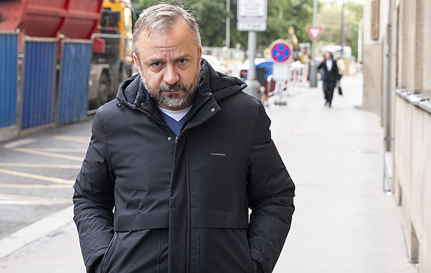 Ženíšek vážně přemýšlí o kandidatuře na nového předsedu TOP 09