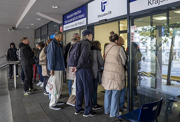 Podpora v nezaměstnanosti 2026: proč ještě nikdo neví, kolik to bude