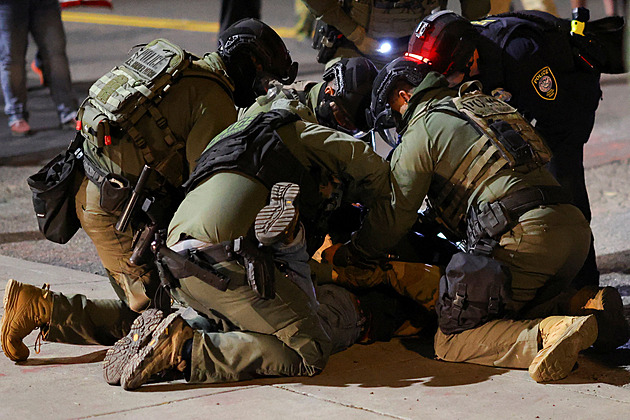 „Nejlepší vánoční dárek.“ USA nabízí migrantům bonus za dobrovolný odjezd