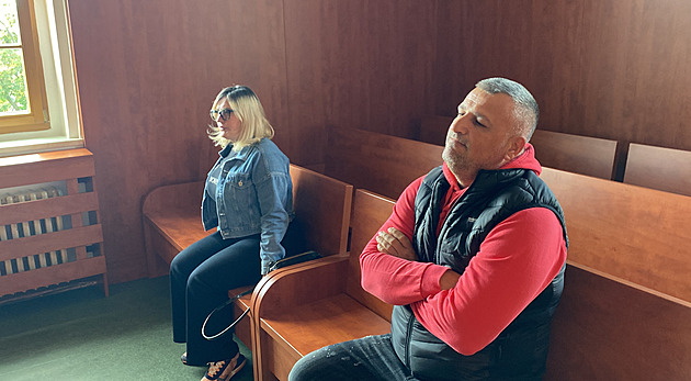 Limbersky'nin mahvolmuş Bentley'si yeniden mahkemede. Avukat görüşe itiraz etti