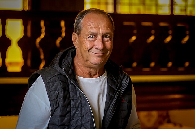 Vedoucí sportovních krouk v budjovickém DDM Pemysl esták