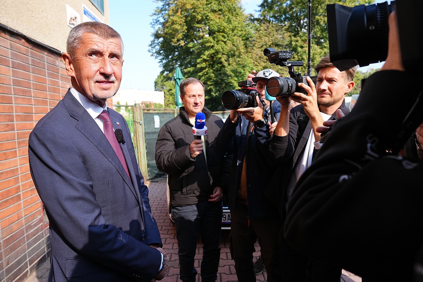 Andrejův velký návrat. Babiš vyluxoval oba extrémy a „koalice hrůzy“ je ze hry