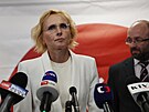 Kate�ina Kone�ná oznámila prohru Sta�ilo. Volební �táb Sta�ilo je v hotelu...