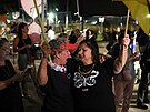 Reakce obyvatel� Tel Avivu po oznámení Donalda Trumpa, �e Izrael a Hamas se...
