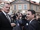 Martinický palác Volební �táb strany Motoristé sob�. Petr Macinka a Filip...