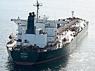 Tanker Boracay z takzvané ruské �stínové flotily�, podez�elý z ú�asti na letech...