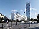V Plzni m stt do t let vkov budova Sisters se dvma vemi vysokmi 94 a...