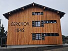 Nov horsk chata s restaurac a ubytovnm pro turisty vznikla pestavbou...