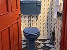 P�em�na vyslou�ilých ve�ejných toalet na designové mikrobyty se v Británii...